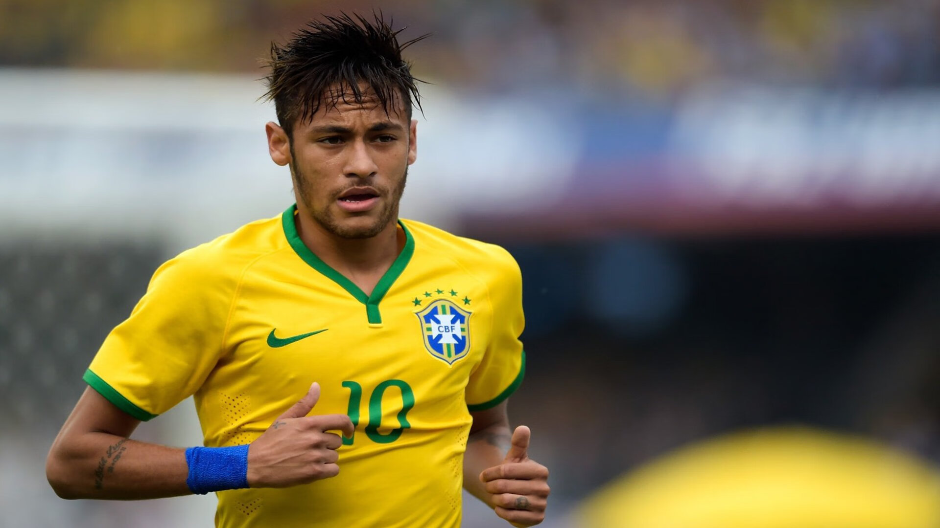 “撞击瞬间：惊心动魄的碰撞现场”，碰撞hit